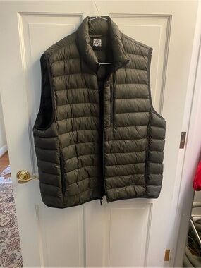 32 Degrees Men's Quilted Puffer Vest in Olive